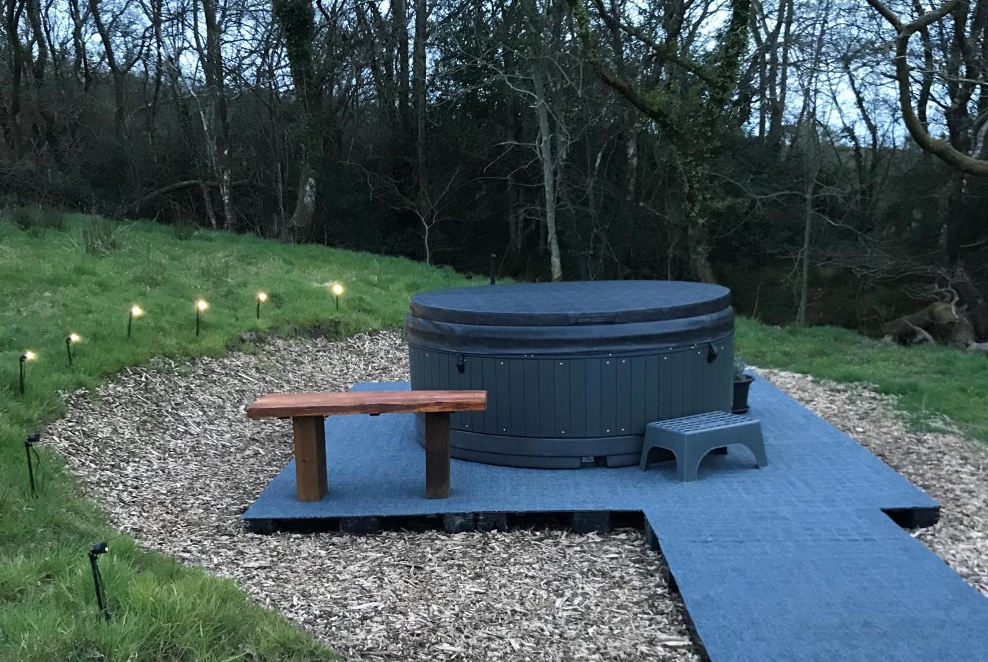 Gilfach Gower Farm Luxury Yurt With Hot Tub Hotel Ammanford Exterior photo